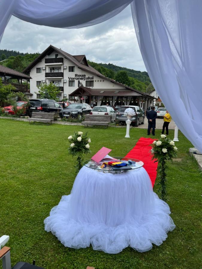 Hotel Roua Voronetului Gura Humorului Exterior foto