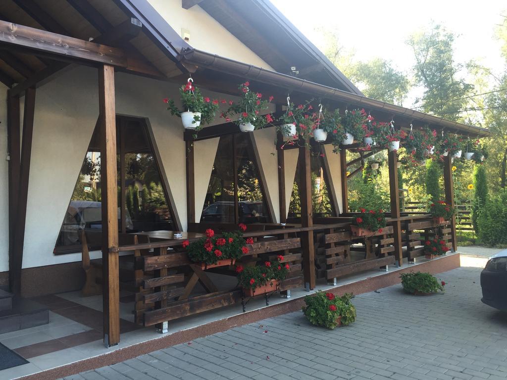 Hotel Roua Voronetului Gura Humorului Exterior foto
